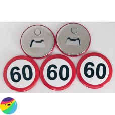 Magnet z odpiračem za steklenice za 60 let